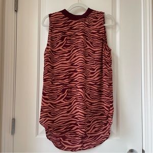 Loft outlet zebra tank top tunic with zipper detail, size large